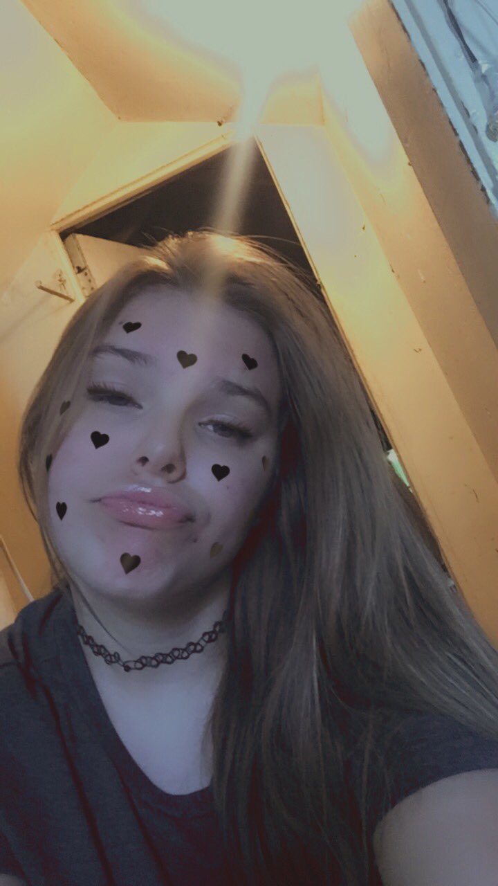 kadence on Twitter "Haha I love taking selfies how do they look😁 https