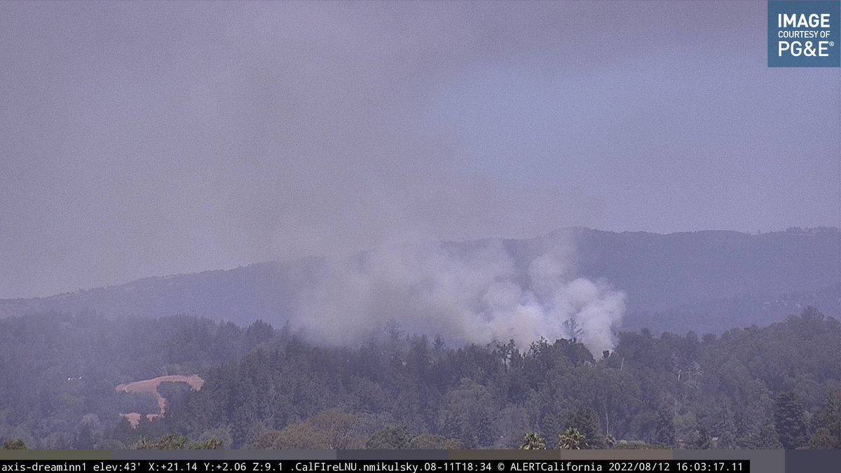 HAPPENING NOW: Firefighters are responding to an estimated 2-acre fire in the eucalyptus at the DeLaveaga Golf Course in Santa Cruz. CAL FIRE is assisting Santa Cruz City Fire. Fire started around 12:30pm. #CaWx @AlertWildfire