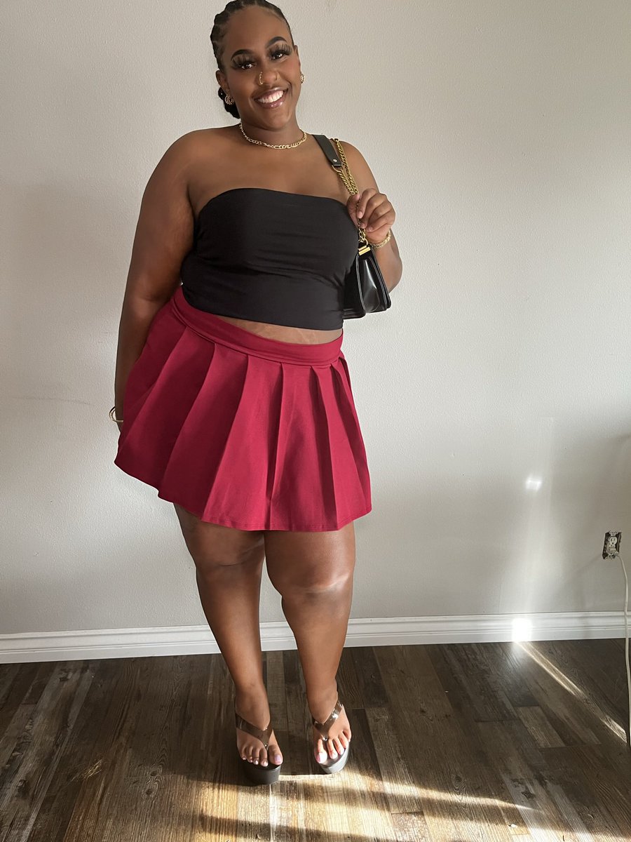 Big Bawdy Racks🛍💜 tweet media