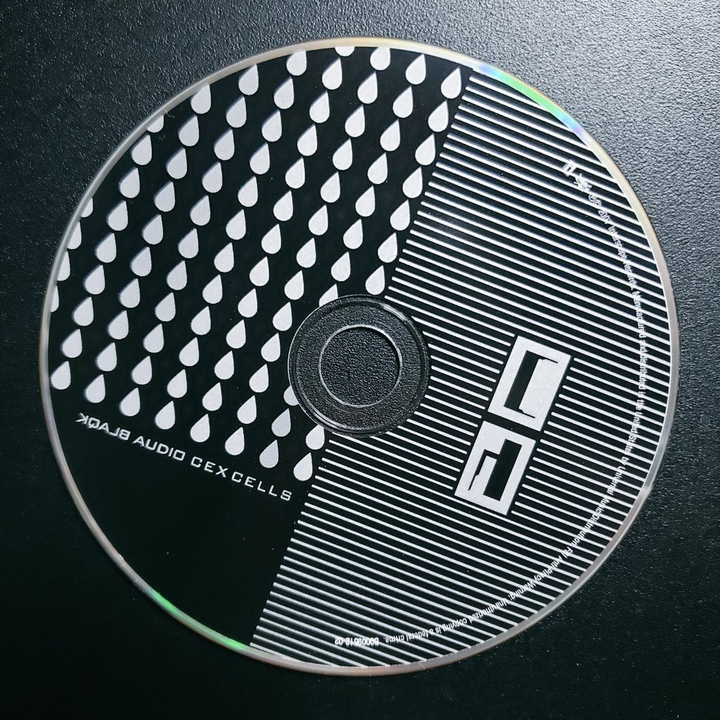 blissfullydeadx's tweet photo. キレイで🆒なアートワークぜよ
#CEXCELLS
#BlaqkAudio https://t.co/7s9RM3lLxq