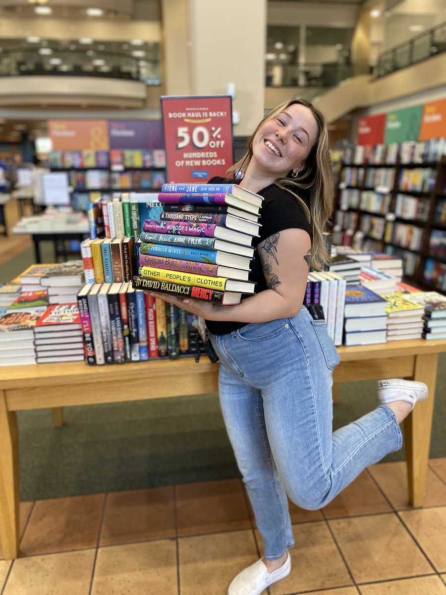 BNCliftonCommon's tweet photo. BOOK HAUL IS BACK!
Stop in store today to take advantage of these great discounts! Bulk up your library, round out your summer reading , do some (very) early holiday shopping, or just treat yourself- now is the time!
#bookhaulisback #bnbuzz #bnspired #bookhaul2022 #bnbookhaul https://t.co/IpdVdiqzUO