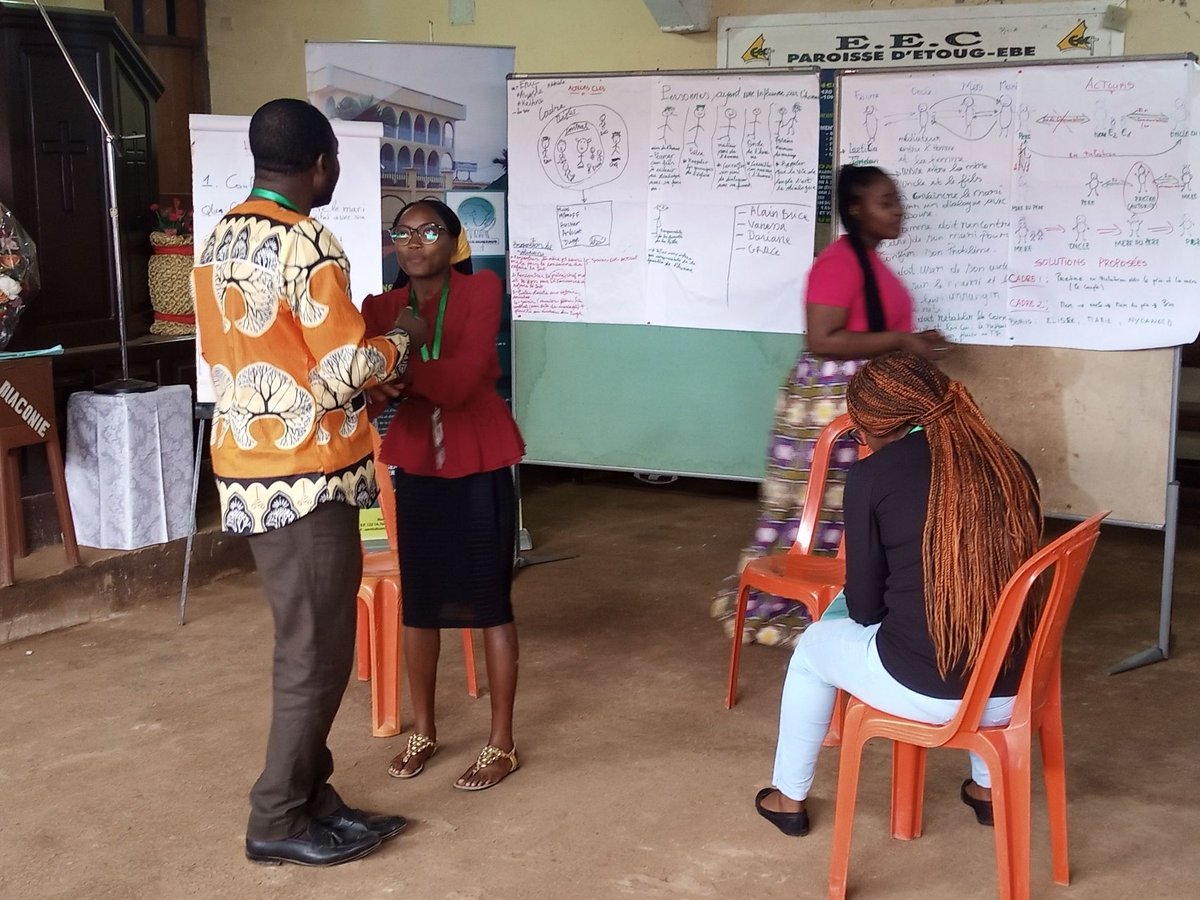 egnluc's tweet photo. Participants acting on how to deal with conflict situations during the workshop on #empowering #youth on #NonViolent #conflict #regulation.

service humanus SeP 

#internationalyouthday #NonViolence #Peace https://t.co/Q0kCzdWNAv