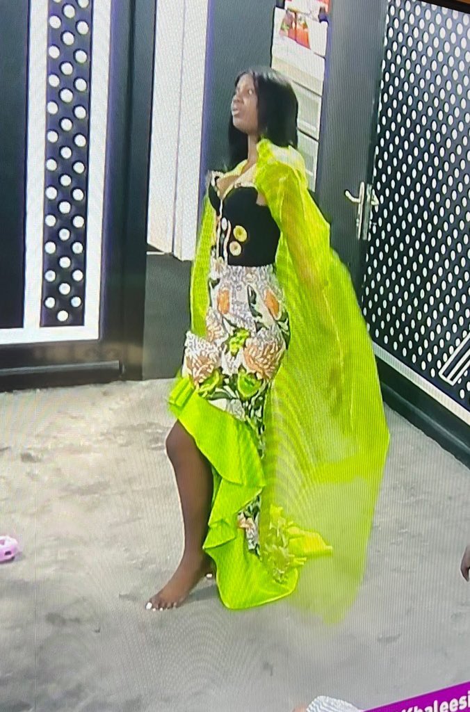 MTerkwor's tweet photo. Who won ? 
Like for Modella 
Retweet for Chi Chi 

#BBNaija #BBNaijaS7 #BBNaija7 #BBNajiaS7 #BBNajia #PhynaTheElephant𓃰  #BBNaijaLevelUp https://t.co/816y3ObJeZ