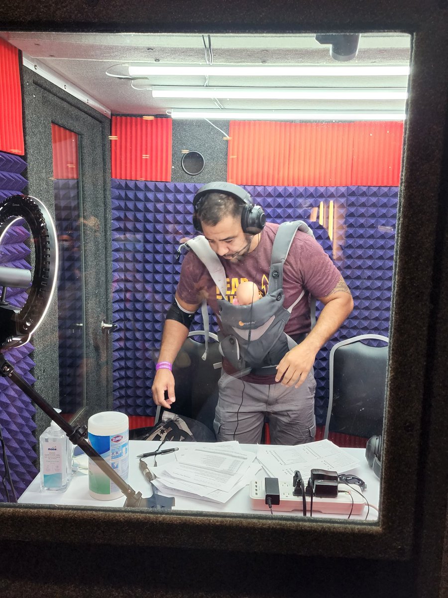 The <a href="/sec_defcon/">Social Engineering Community</a> is at another level. The competitors are taking their wardrobe points seriously! Including a Lucha libre to college student / dad!