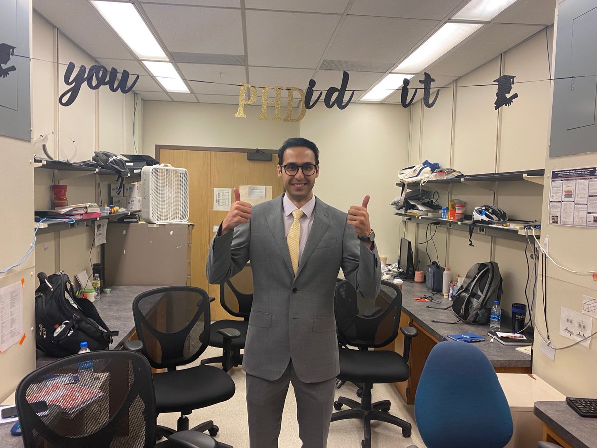 LabLaskin's tweet photo. Congratulations to Habib (@HabibGholipour) on the successful thesis defense! We are very proud of your accomplishments! Best of luck in your next steps! @PurdueChemistry https://t.co/fqRN58kE8v
