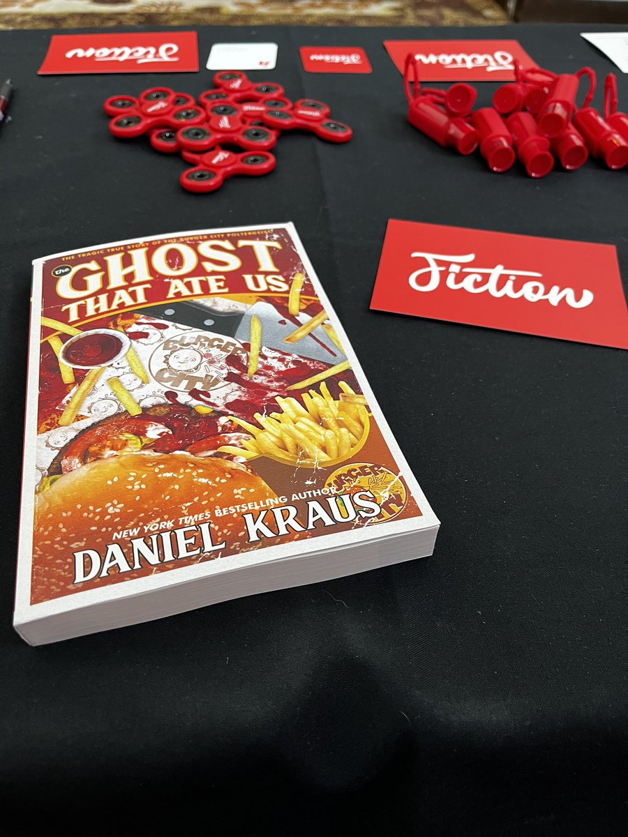 FictionSoftware's tweet photo. Day #2 of #QuillsConference22. Had a great lunch conversation with @DanielDKraus and picked up his book at the Fiction Mobile bookstore. Can’t wait to get it signed tomorrow! #Quills2022 #WritingToChangeTheWorld #LeagueOfUtahWriters https://t.co/0CCDGOnwBp