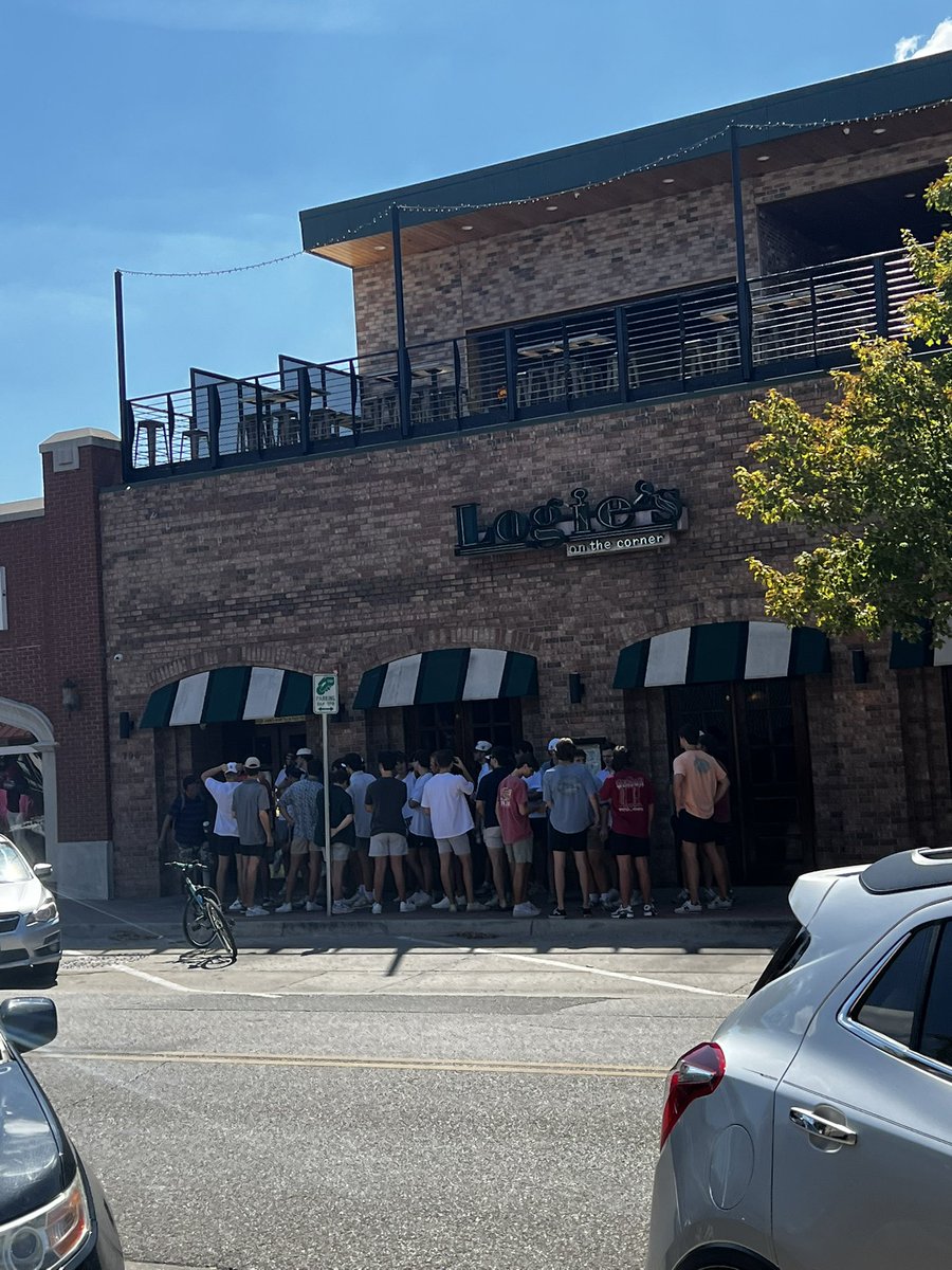 Sarah Spurlin 🤍 tweet media