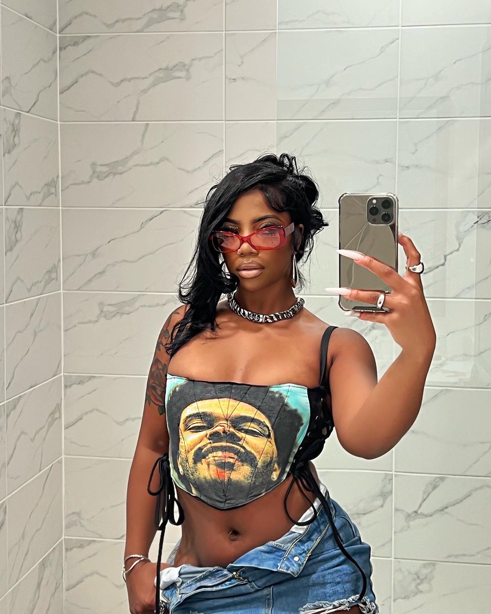 dearra's tweet photo. xo ❤️‍🔥 https://t.co/NqBFlv3uzx