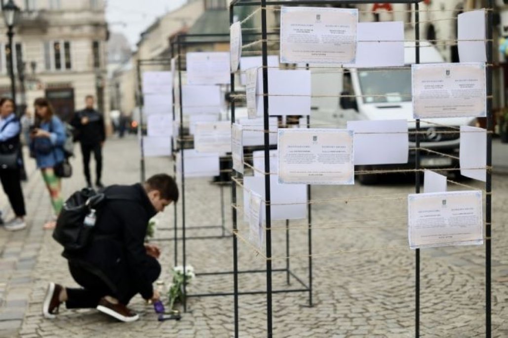 Львов. Дипломы, которые должны были получить студенты, погибшие при защите Украины от фашистов из России