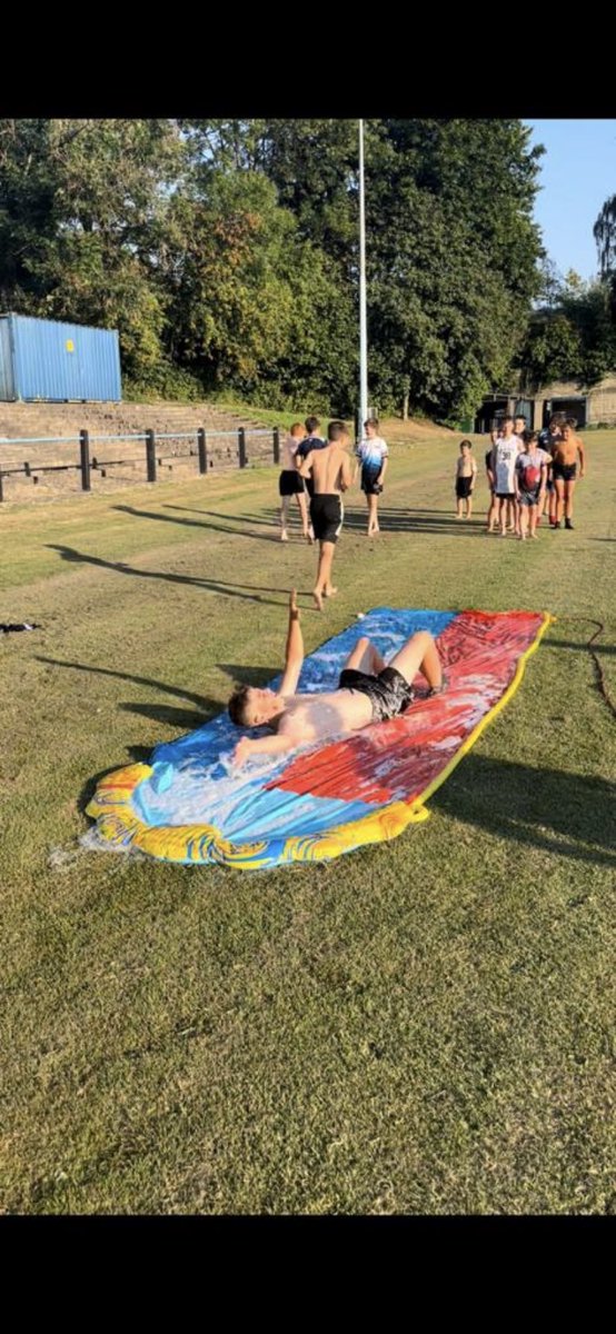 NewbridgeYouth1's tweet photo. Vikings been quiet on here lately, but loads going on behind the scenes. Registration, transfers, pre season; all getting prepped for Under 13s. And of course, by working hard and playing harder makes us that little bit different #IcePool #Recovery #SlipAndSlide #FunInTheSun https://t.co/lfm0lE4gdN