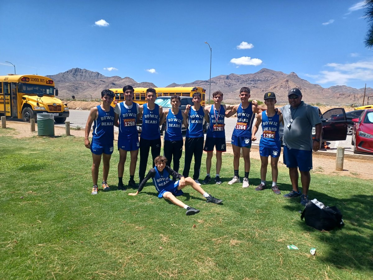 HuertaTennis's tweet photo. Awesome day in the 915. For some XC. Great to be coaching awesome kids at Bowie HS Oso,oso,oso!! https://t.co/eiQAtWFQ2t