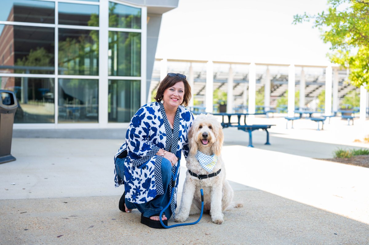 tupeloschools's tweet image. Today was the first day of school for Miss @THSWavely. She was so happy to be back with all her human friends. #TPSD