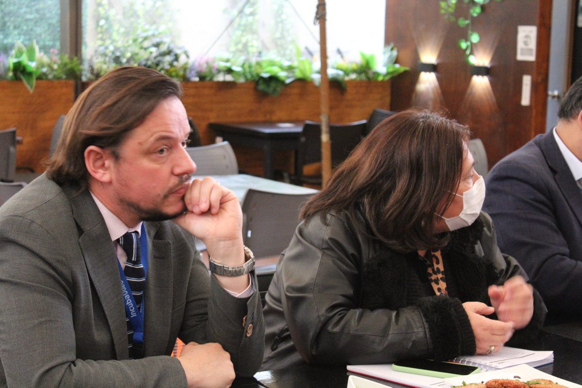 ciencia2030udec's tweet image. Les compartimos las imágenes que dejó el Encuentro del Comité I+D+i+e, de Ciencia 2030 UdeC donde se discutieron casos de buenas prácticas en vinculación. Participaron diversas instancias ligadas a la #Ciencia de nuestra #ComunidadUdeC