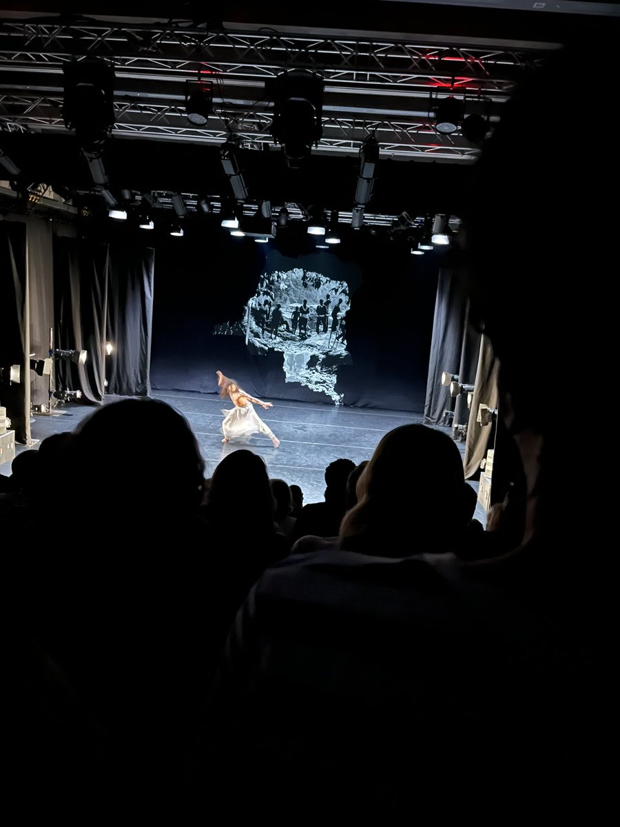 chrisspeed's tweet photo. “Trauma so deep, that you can no longer connect” extraordinary performance by Akeim Toussaint Buck #WindowsofDisplacement part of the Refuge season @edintfest a privilege for @UoE_EFI to be supporting https://t.co/p9coFdPtLl