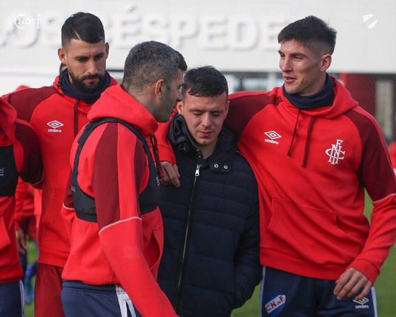 CanteraCndf's tweet photo. 𝙌𝙪𝙚 𝙡𝙤 𝙡𝙡𝙚𝙫𝙖𝙣 𝙖𝙙𝙚𝙣𝙩𝙧𝙤 𝙘𝙤𝙢𝙤 𝙡𝙤 𝙡𝙡𝙚𝙫𝙤 𝙮𝙤…🔵⚪️🔴

Muchas Gracias @leaotormin10 !⚽️

#SiempreNacional https://t.co/Rm6Rn8VCfM