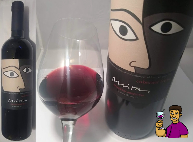 fabianmitidieri.blogspot.com/2022/08/miras-…
Estructurado Cabernet Franc patagónico desde Guerrico (Río Negro) de aromas a moras, higos y licor de café con leve ají verde. En la boca se comporta firme y con buen equilibrio. Cierra con cuerpo medio a alto, rico, y alta persistencia.