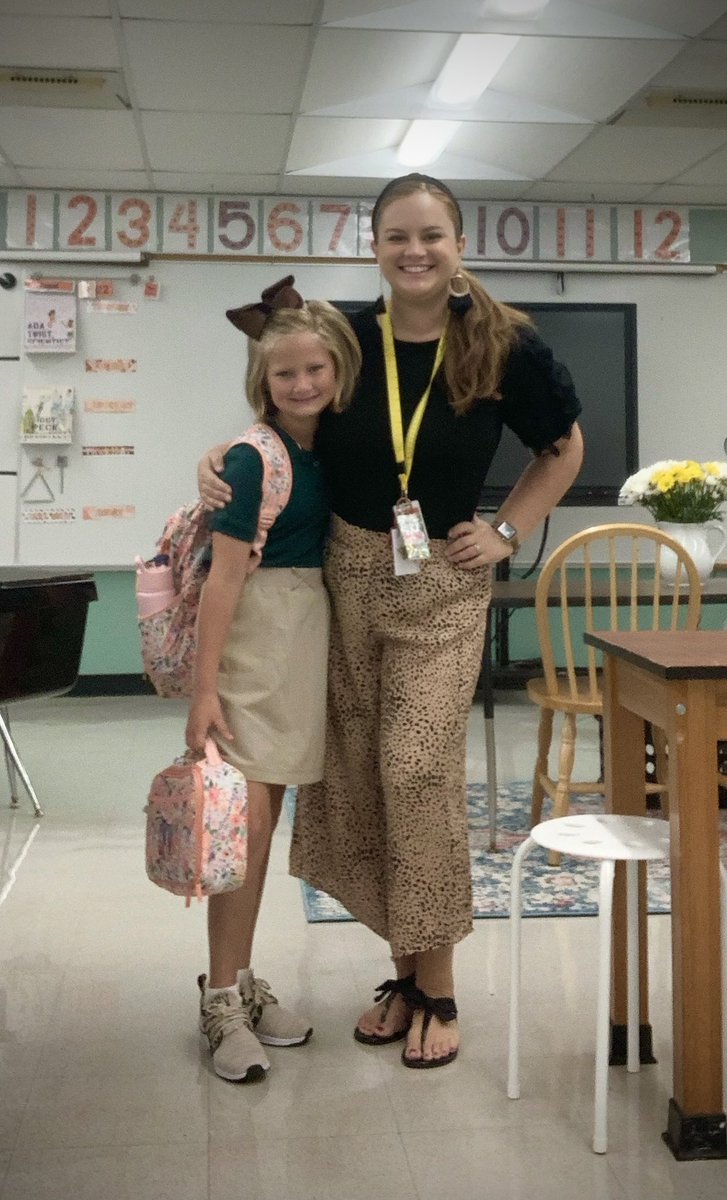 The very sweetest transition to #huntersgreenelementary This place is magical! 💚🍎🌱✏️🎉