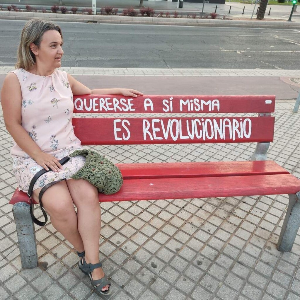 passaportebolso's tweet photo. Pedaços de sabedoria em lugares inusitados... Estes bancos de jardim em Córdoba não passam despercebidos!
Frases motivacionais que arrancam sorrisos em quem passa😂
Gostou? Marque um amigo para ler também👇
#sapoviagens #viajarcomcrianças #iatipelomundo #travelwithmeaning… https://t.co/jK0oDB2F7P