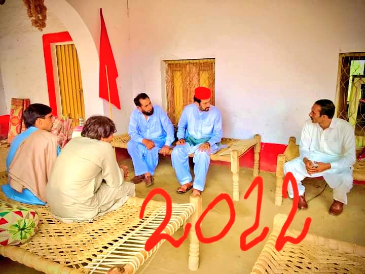 AnpDomel's tweet photo. ارگنائزینگ کمیٹی بنوں میں ایک مضر زہر ثابت ہورہی ہے جس کی مثال ان دو تصویر میں واضح ہے۔بات یہاں تک چلی آئی کہ تحصیل صدر کے گھر جاکر بابڑہ مسکیر منائی گئی 2021 میں ضلعی تںظیم کام کرتا تھا اب شیطانی منافقت کرتے ہےشیرانی اور بابک صاحب جذباتی تقریروں سے فارغ ہوکر یہاں بھی توجہ مبضول https://t.co/aD4Jvn5cSL
