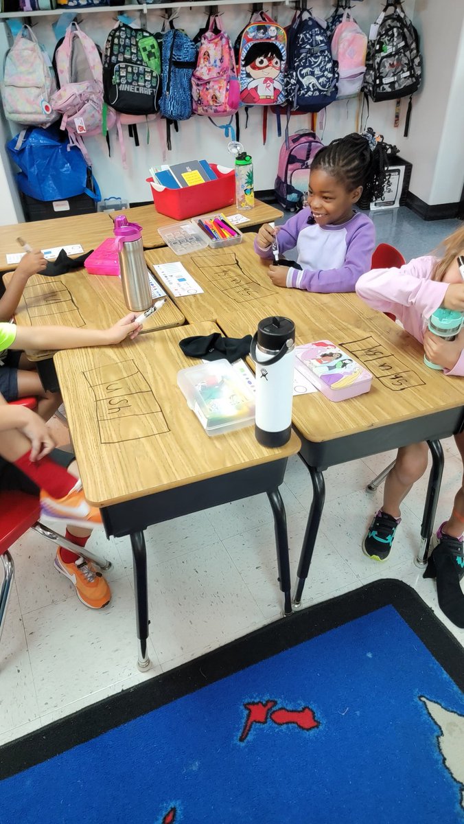 Anderson3rdPES's tweet photo. We began working on listening for each sound within a word.  My firsties are getting pumped about words! #andersonfirsties @CogburnWoodsES https://t.co/dgDE8CbXSn