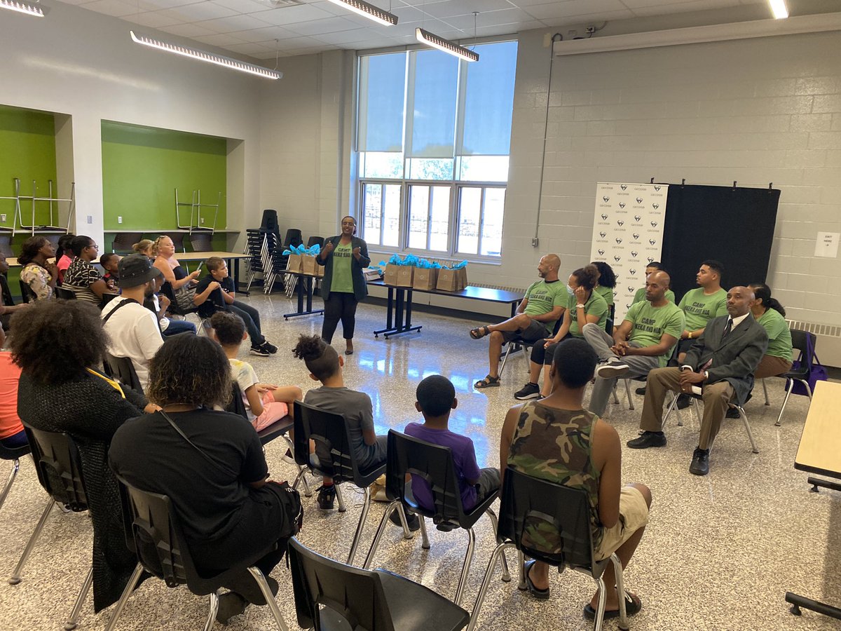 gelseapizzuto's tweet photo. We had a beautiful celebration for our final day of Camp Mkeka &amp; Camp Nia! What a wonderful group of students and two weeks shared. Community members, parents, and our team came together to celebrate the experience. #CampMkeka #CampNia #Campforblackstudents @gecdsbpro https://t.co/czN7FdDB1s