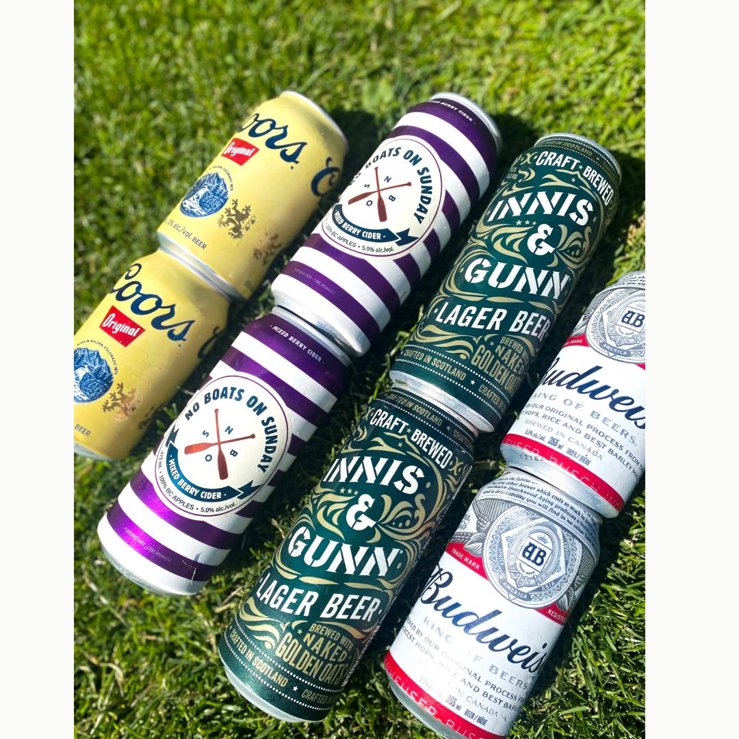 There's an ice-cold🧊 drink with your name on it!

Stop by The Willows and grab a drink to cool off! We've got something for everyone🍻😀