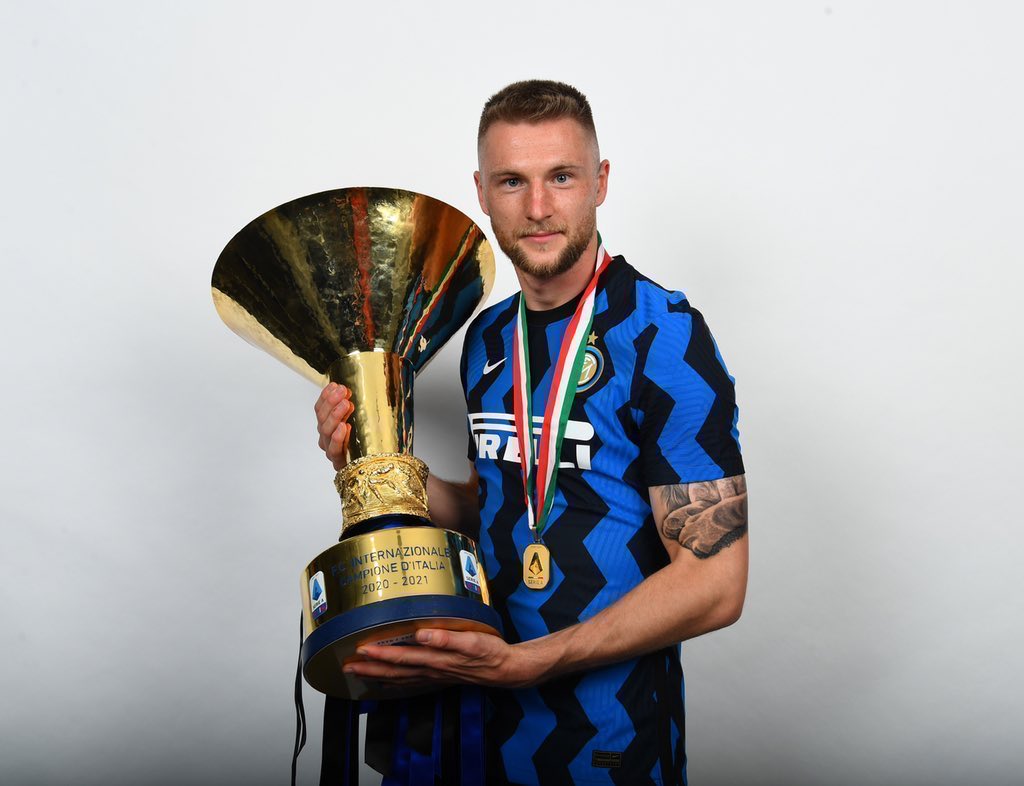 InterMilanFRA's tweet photo. 🔵 Accord entre Inzaghi et la direction: le mercato sortant est clos. Skriniar RESTE à l’Inter ! 

~ @DiMarzio https://t.co/UOF3CagCx0