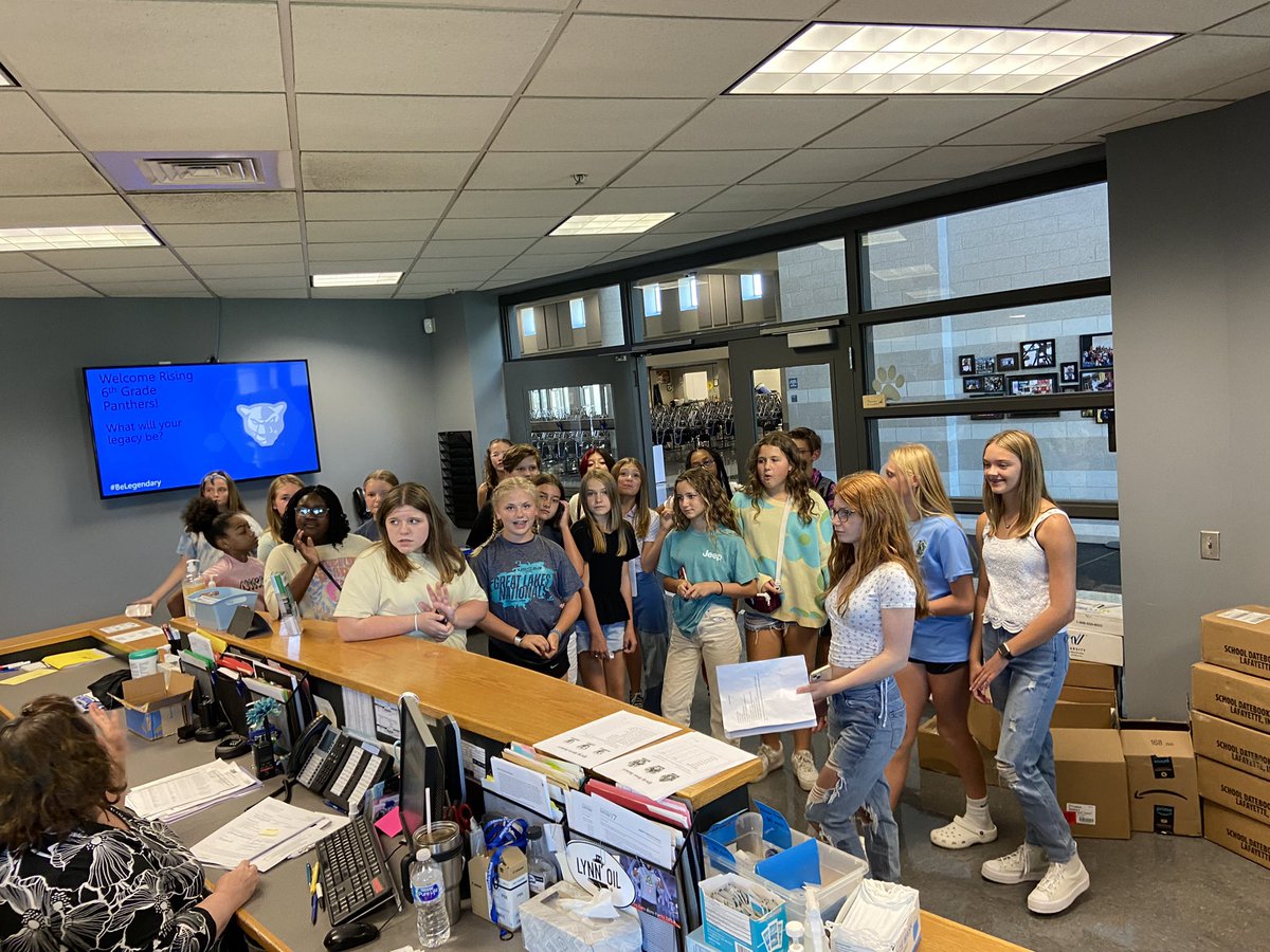 It was exciting to welcome incoming 3rd, 6th, and 9th graders during the 1st Mascot Welcome Day! There is something special about the first day of school, but even more so this year…#d7proud