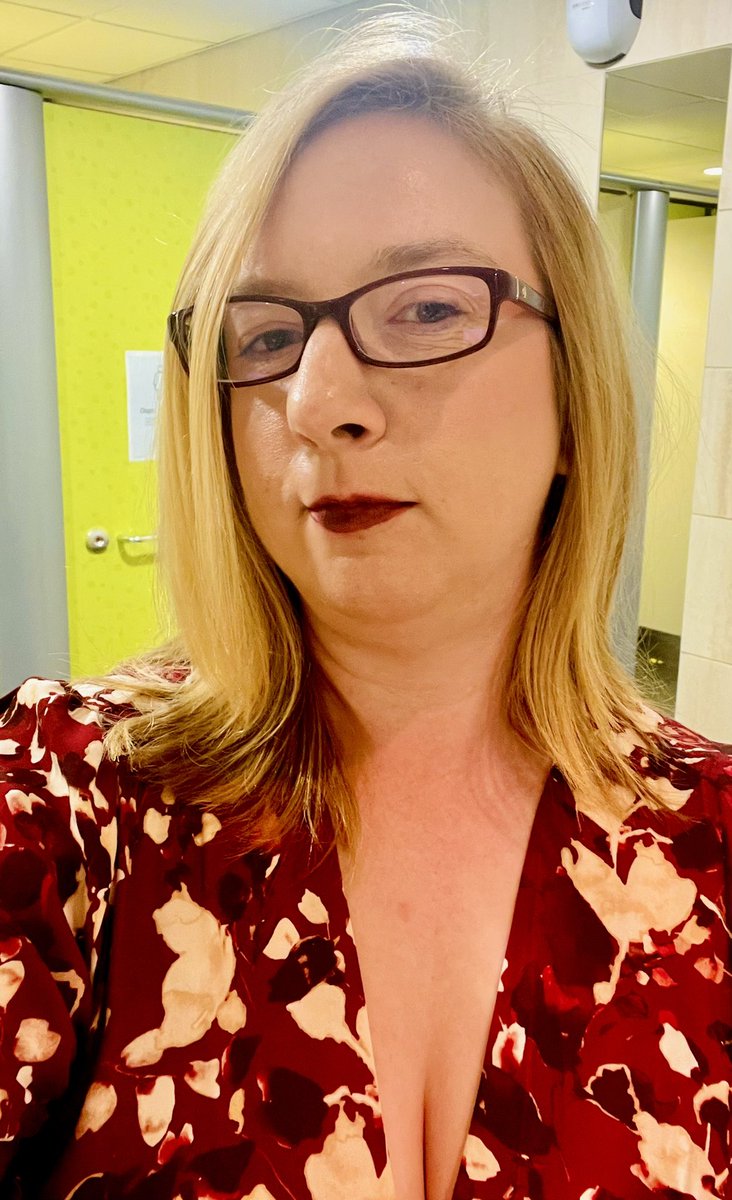 Feeling hot, might delete later. First date night, cinema trip in… forever!