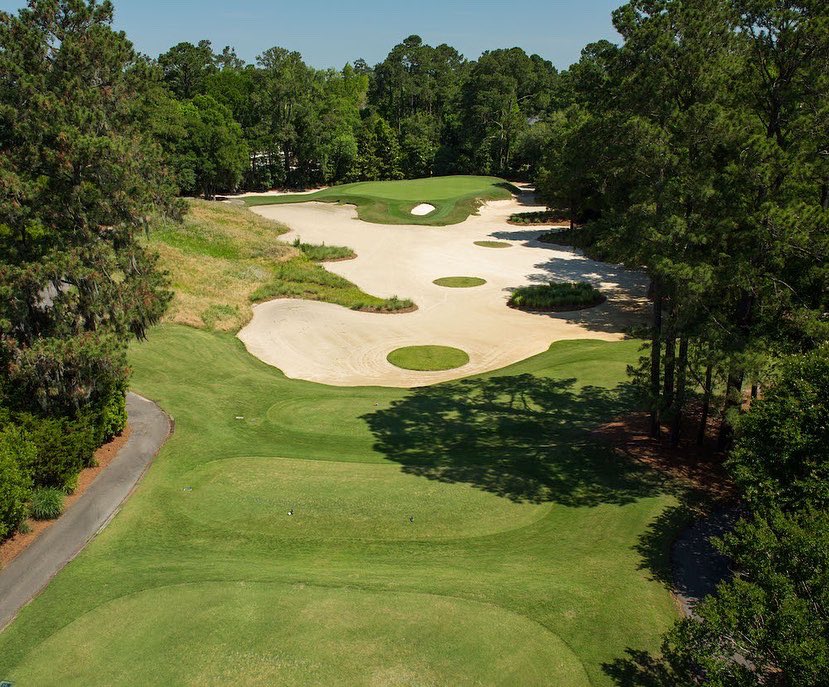 openlinksgolf1's tweet image. Flattest Courses 🇺🇸 (Top Ranked Public):

T1. Caledonia &amp;amp; Cape Arundel (0 ft of total ascent)
3. PGA West Stadium (23)
4. Dunes G&amp;amp;BC (95)
5. The Loop at Forest Dunes (102)

Source: @ProVisualizer 

Check out our website for our Walkability Ratings &amp;amp; more walking related data