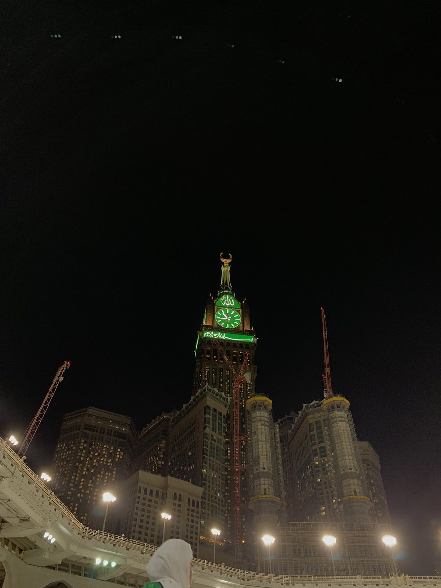 FJ_99O0's tweet photo. طاب اللقى وقرّت العيون ، في رحابِ مكة المكرمة 🕋🧡 https://t.co/5MeTqIy6Il