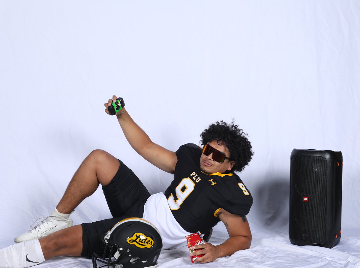 PLU Athletics tweet media