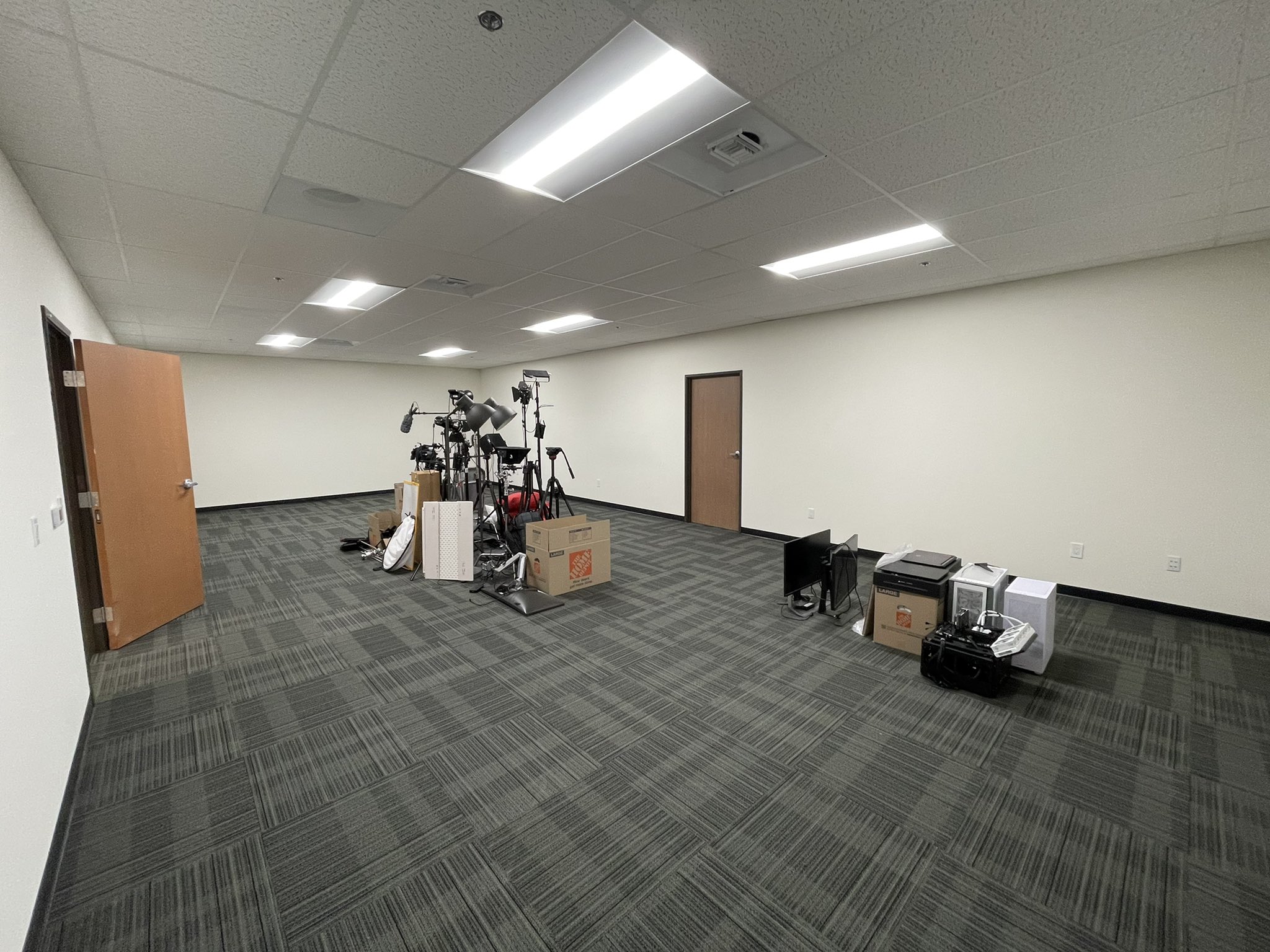 JayzTwoCents on Twitter "So much room for activities! https//t.co