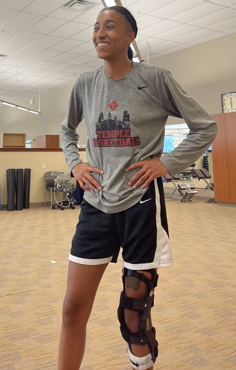 alwaysalady112's tweet photo. The smile 😃 you give when you exceed the parameters necessary to play ball 🏀 again! @wilkourt It’s been a long 9 months. #acl #tornleftacl #oct2021 #herhappyplace #timetoturnitup https://t.co/ZqM7FPn4zF