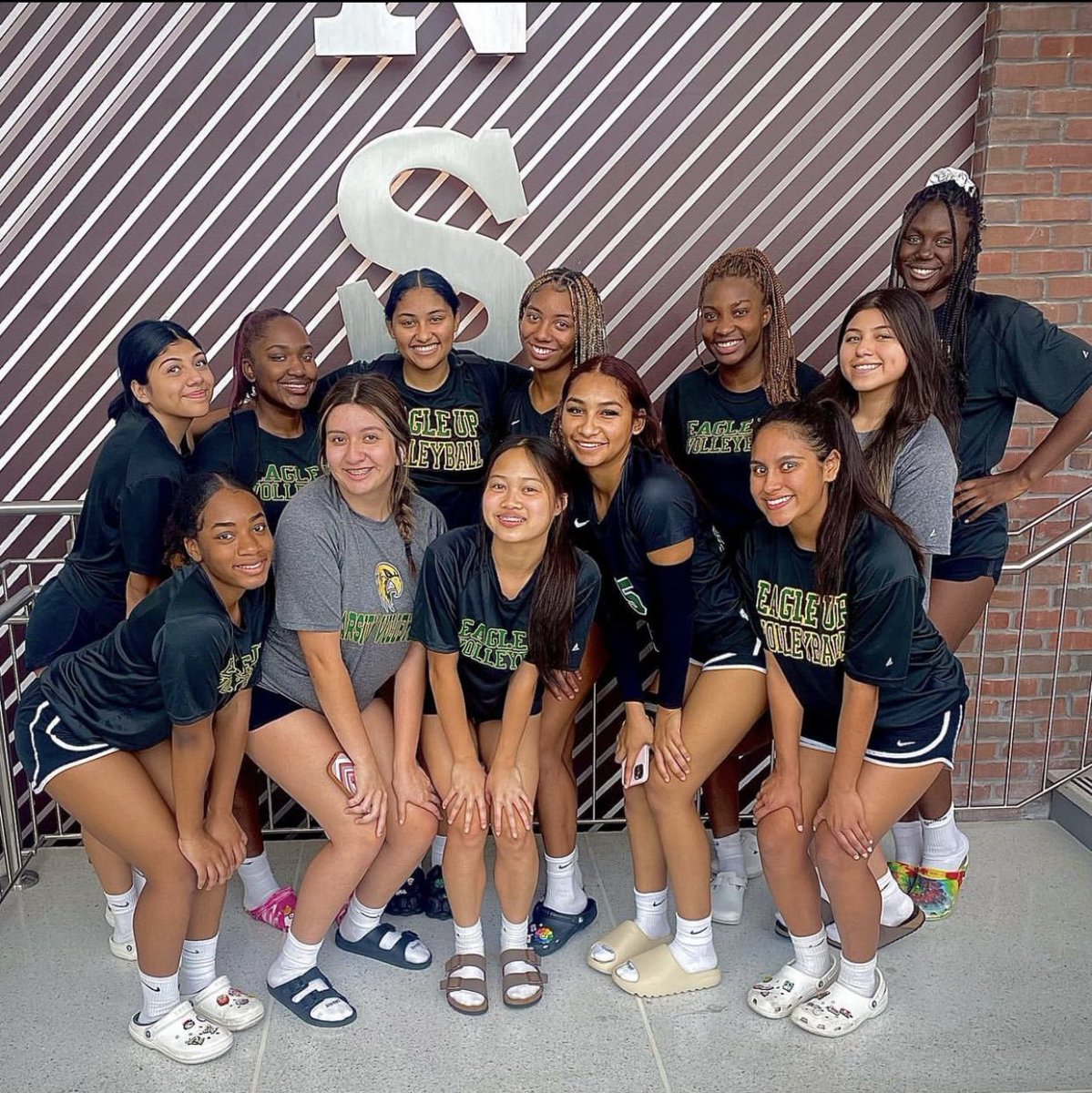 WOOP WOOP 🙌 Our Lady Eagles Varsity volleyball team finished 2-1 in the Landers Invitational tournament. Wish them luck as they head into day 3 tomorrow!!!! #EagleUp 💚💛🥳💚💛