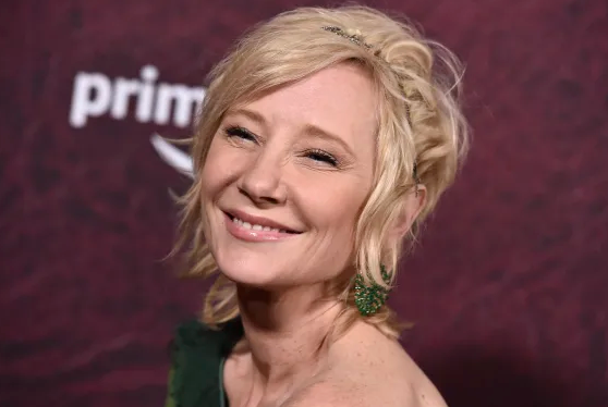 Gazette Review tweet media