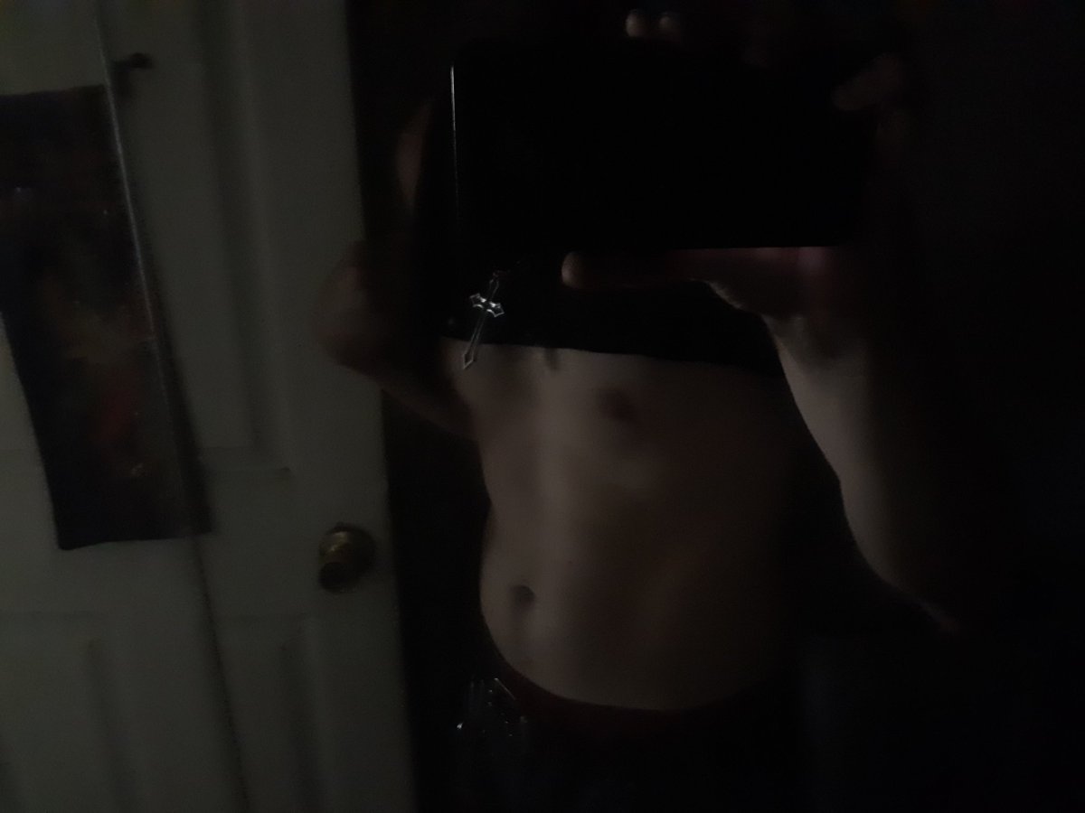 Adam shields (𝕲𝖔𝖙𝖍𝖎𝖈 𝕺𝖓𝖊)🏳️‍🌈 tweet media