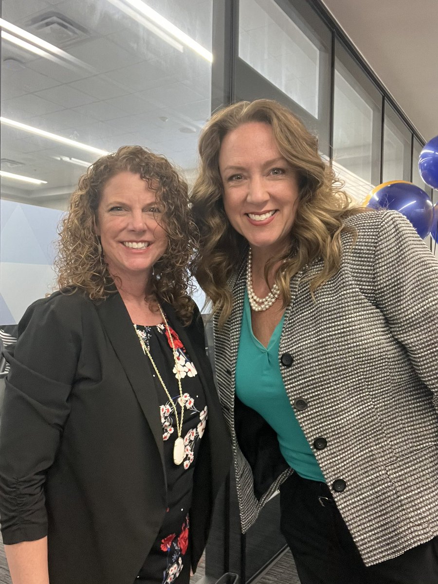 STEMKimLISD's tweet photo. Happy to be #onelisd and serve every elementary school this year in #STEM instruction! @Lori4teachers @LISDSTEM #stemkim https://t.co/hG8BDGUSXT