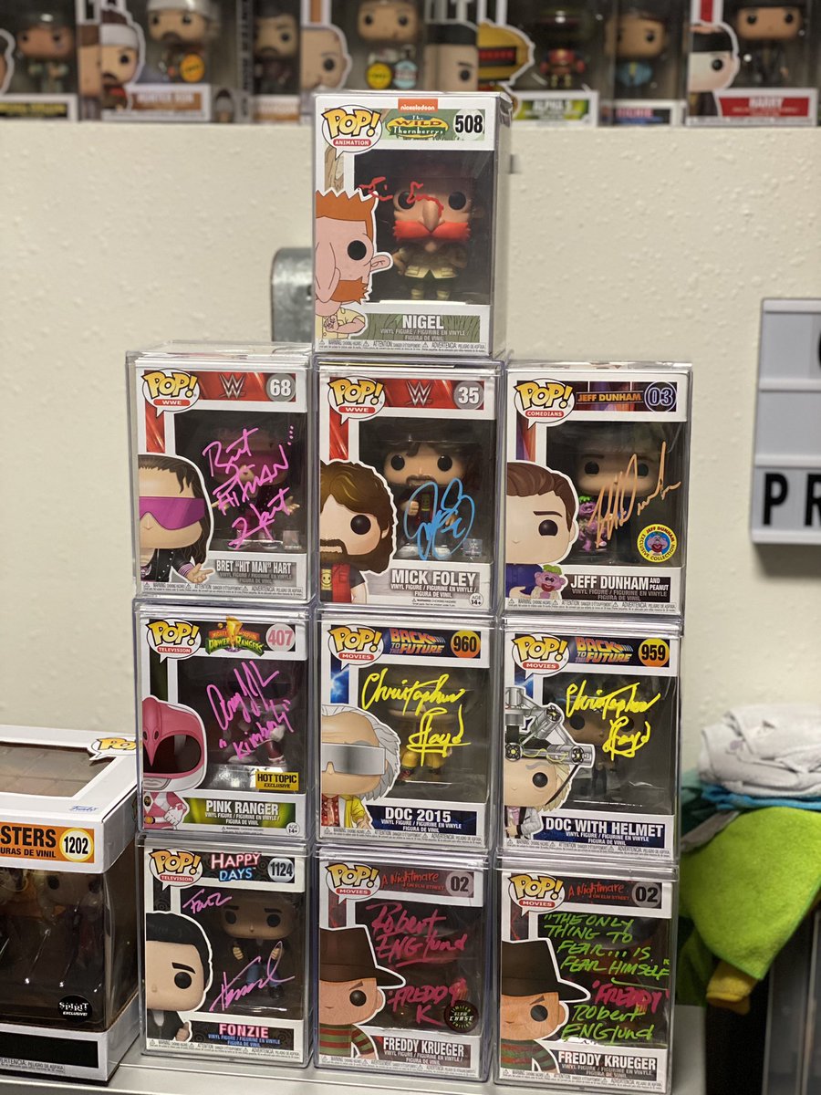 MayoTuck's tweet photo. Mayos Autographed funko collection is growing!!! #funko #funkopop #funkocollector #funkopops #funkofamily #funkoaddict #funkomania #funkopopvinyl #funkophotography #pop #originalfunko #popvinyl #funkocommunity #funkocollection #funkofunatic #marvel #funkopopcollection #autograph https://t.co/U2PTqNoQOh