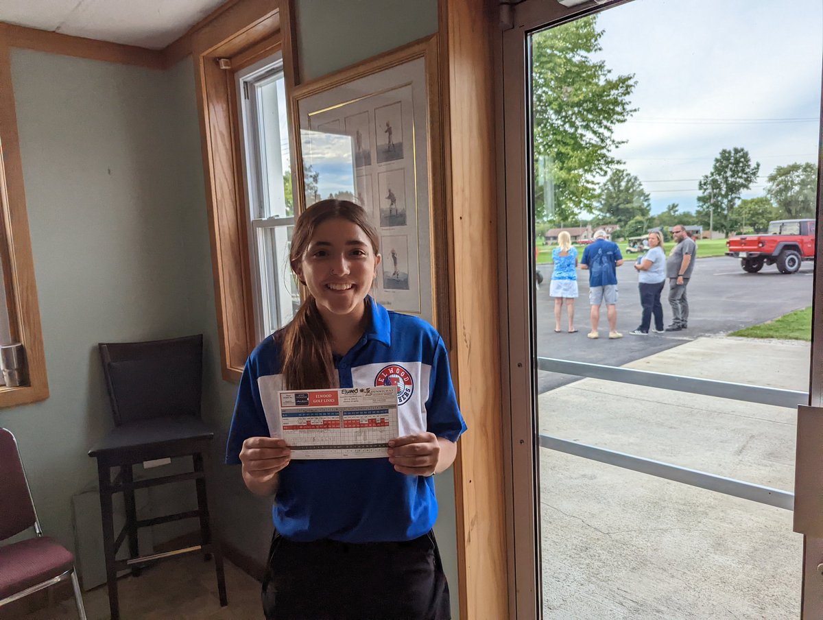 Scores coming in now, <a href="/RameyYzabelle/">Yzabelle Ramey</a> of <a href="/EHSgolf1/">EHSgolf</a> with a career best 59. @thbsports