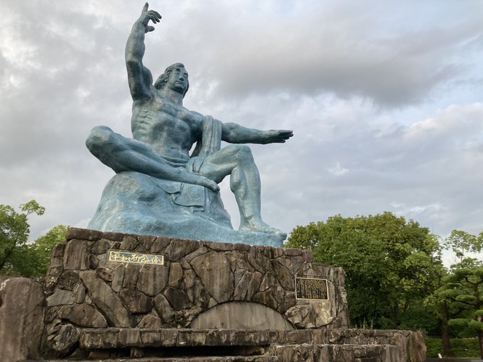 平和祈念像のtwitterイラスト検索結果