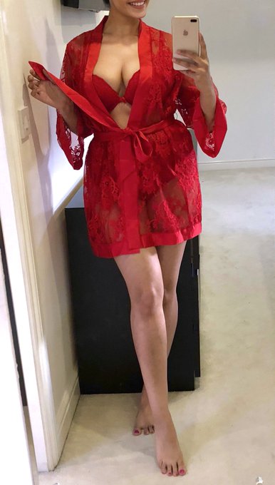 I licked it so it's mine...💋 https://t.co/wC5Vq6yybO