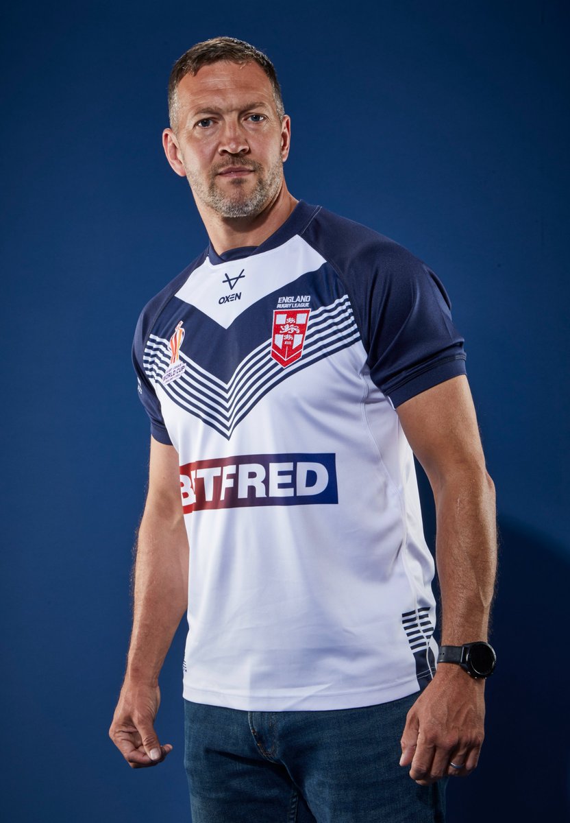 GIVEAWAY TIME 🏴󠁧󠁢󠁥󠁮󠁧󠁿📣

Retweet this post and follow <a href="/oxensportsuk/">OXEN Sports UK</a> to be in with a chance to win a new 2022 <a href="/England_RL/">England Rugby League</a> shirt 🙌

The winner will be chosen on Friday 19th August 📆

#UpTheRobins🔴⚪️