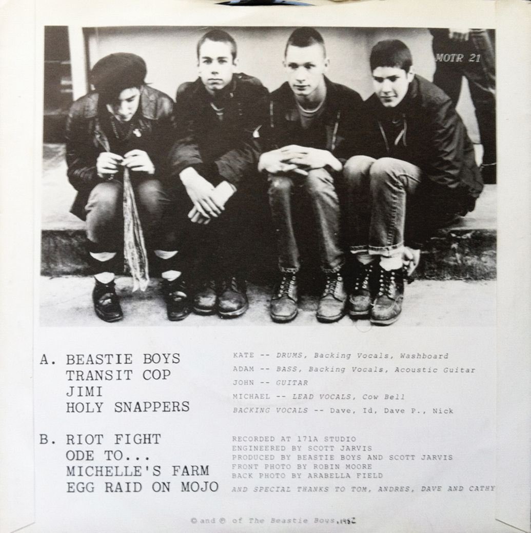 analgesicsleep's tweet photo. Kate Schellenbach+ The Beastie Boys (Mike D, Adam Yauch and the late John Berry) (c. 1982/1983)
#812Playlist #LusciousJackson #KateSchellenbach #BeastieBoys https://t.co/t4Ry9QkpLI