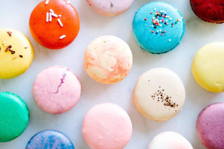 Take a bite out of France with these unique macarons made right here in Dayton. Learn more about Monarch Macarons on The Chic Guide!
.
.
.
.
.
#thechicguide #thechicguidedayton #937#supportlocal #shoplocal #shopsmall#thingstodoindayton