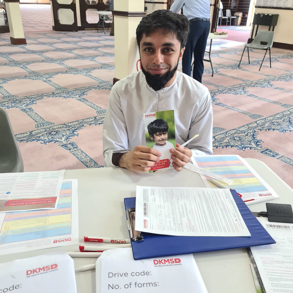 kmistryuk's tweet photo. Thanks to @FMO_Leics sister Zubeda & sister Yasmin along with the team of excellent volunteers & #TheIslamicCentreleicester for supporting #FightForElaiya urgent appeal #StemDrive in leicester we registered 31 today thanks all that supported @DKMS_uk @SAHealthAction @AnthonyNolan https://t.co/0GQUxSS7fH