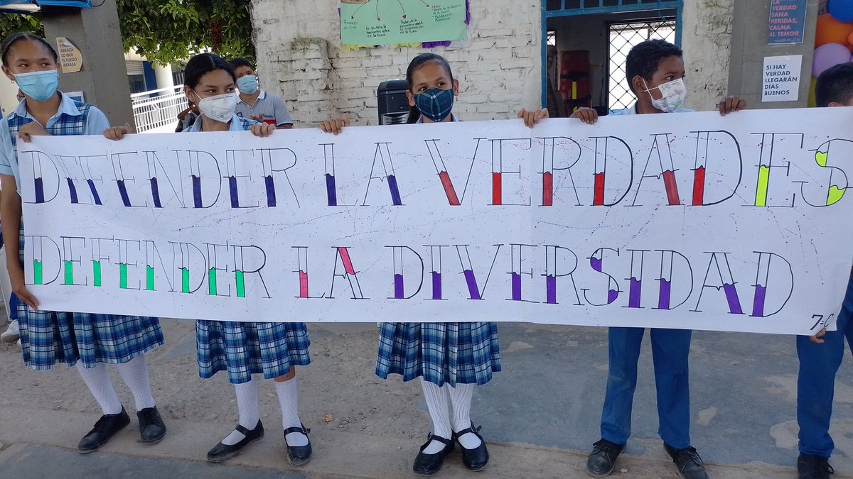 InesRumer's tweet photo. @marthaalfonsob @Mineducacion @ComisionVerdadC @fecode https://t.co/ip3DG4adgF