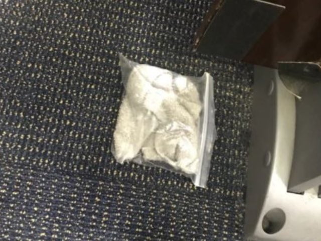 MasterJames80's tweet image. Bag of socks for sale #sweatysocks #feet #feetfethish #feetfinder #socksmaster