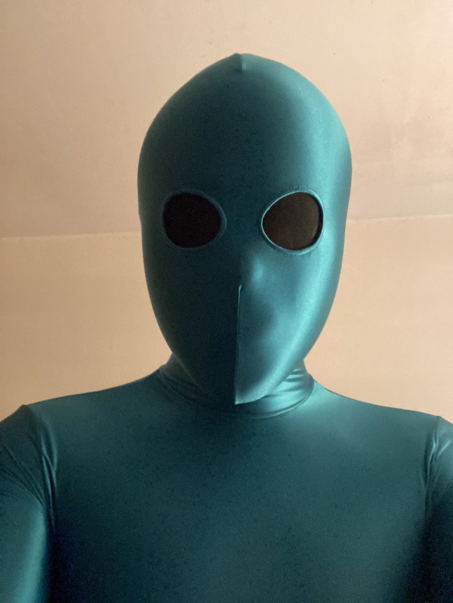zentaihk's tweet photo. Another locked night in 2 layer zentai
#zentai #timerlock #locked #ゼンタイ #全身タイツ https://t.co/Hbnt4yGNhu