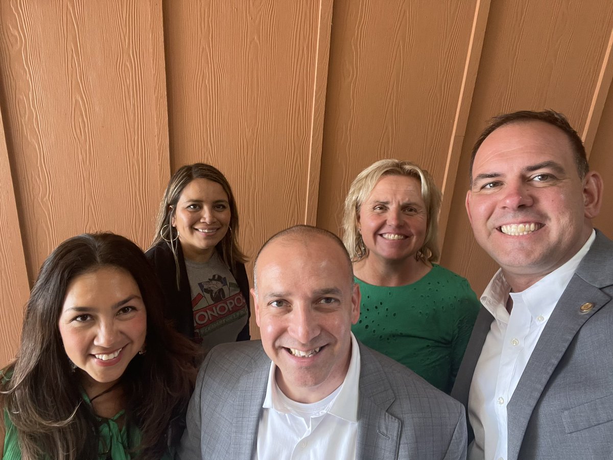 anthonykosub's tweet photo. Incredible convocation and learning at Pleasanton ISD today!  Powerful messages from @cbarron3 and @marioacosta31 to begin 2022-2023 school year! #SuccessIsATeamSport https://t.co/K9JJW3d1Zh